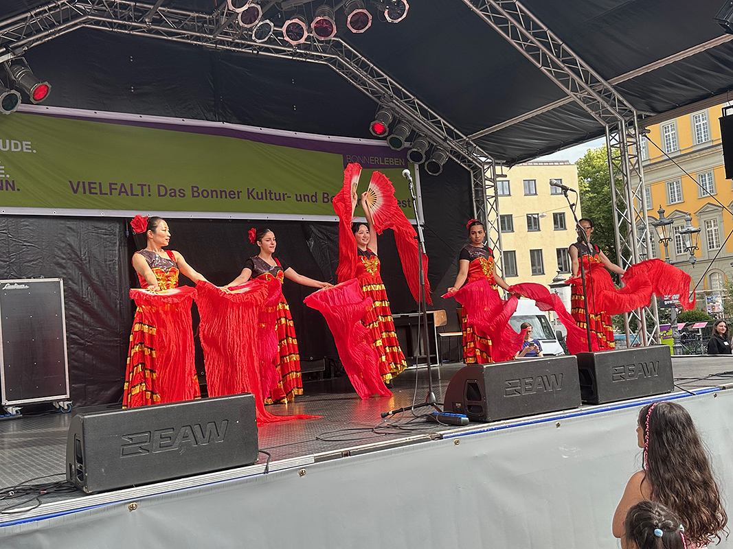 Vielfalt! Das Bonner Kultur-<br>und Begegnungsfest am 15.06.2025